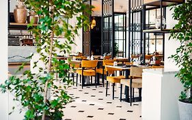 Rose Executive Hotel Dwtc